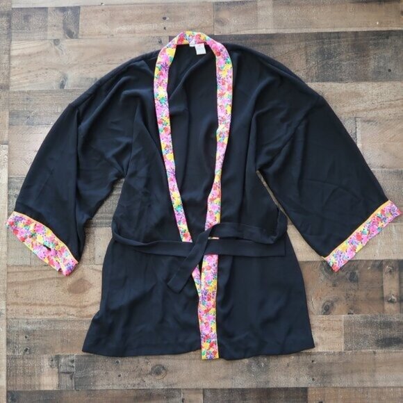 Roxanne Union Made Vintage Sheer Black Womans Medium Coverup Robe Floral Trim - Picture 1 of 6